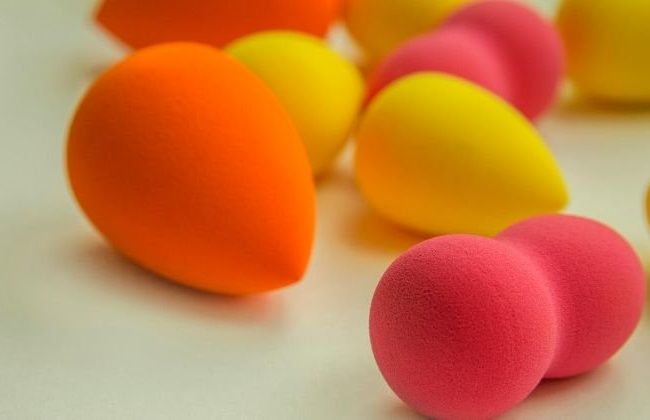 Use A Beauty Blender Makeup Sponge In Different Ways