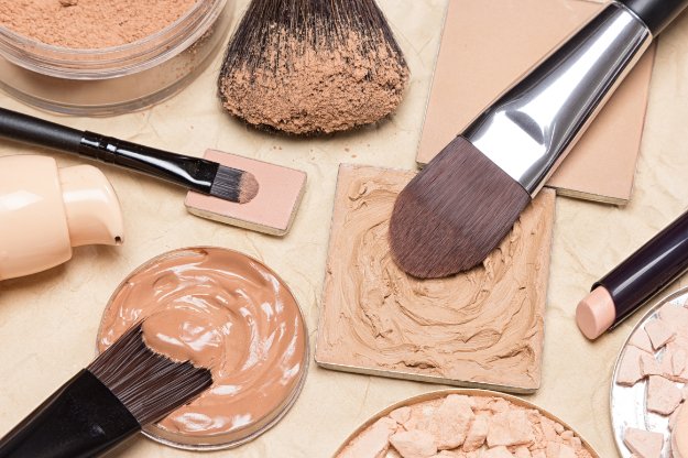 Types Of Makeup Brushes Every Beginner Should Own